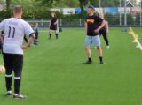 Laatste training S.K.N.W.K. JO7-1 van seizoen 2022-2023 (partijtje tegen de ouders) (74/130)